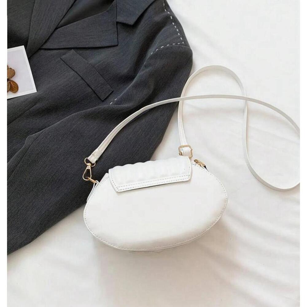 crossbody purse - Picture 3 of 4